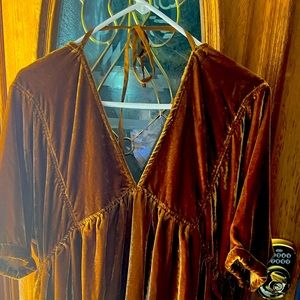 Free people never worn tags on beautiful baby doll dress